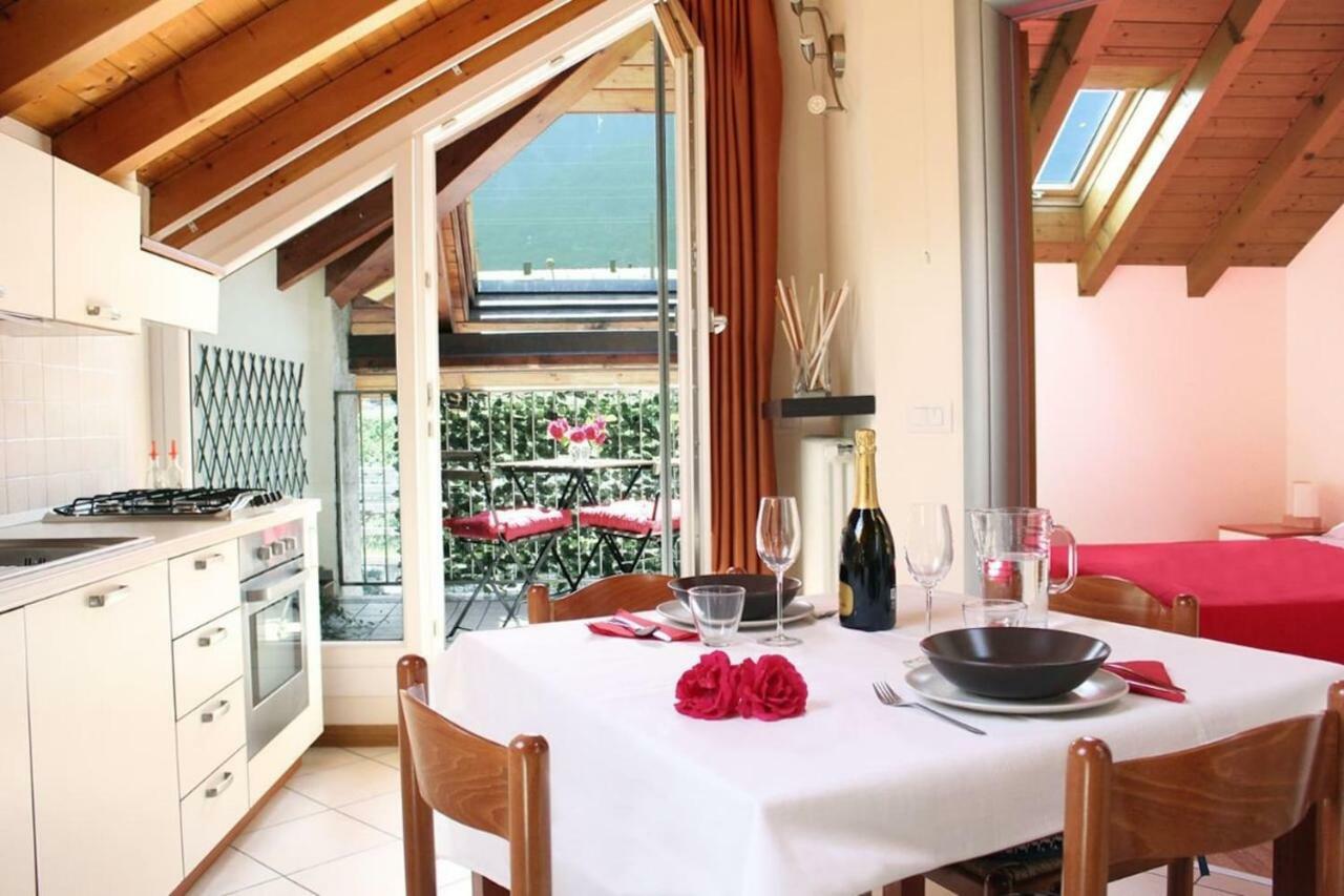 "Il Cortile" Apartment Colico Eksteriør bilde