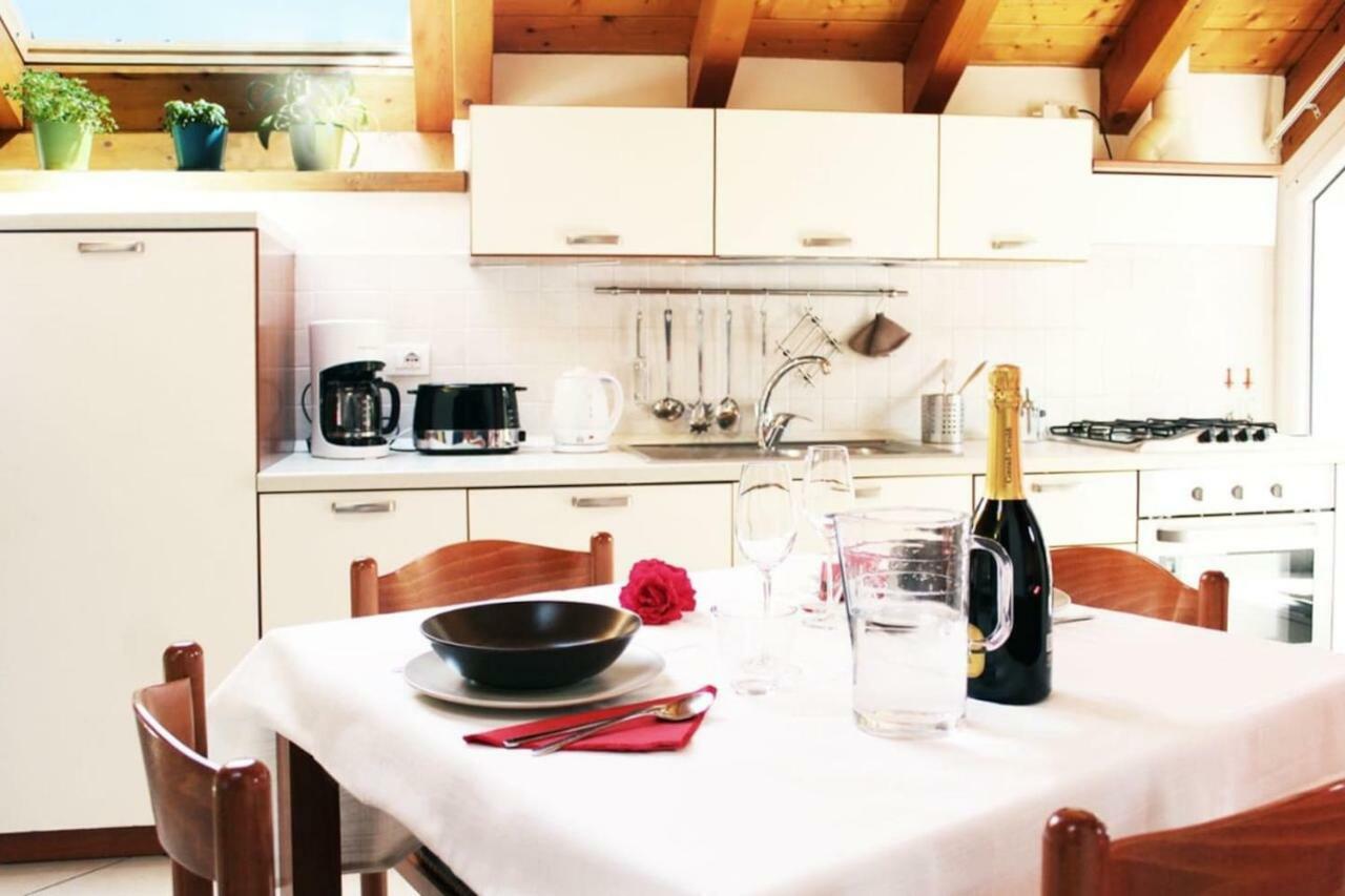 "Il Cortile" Apartment Colico Eksteriør bilde